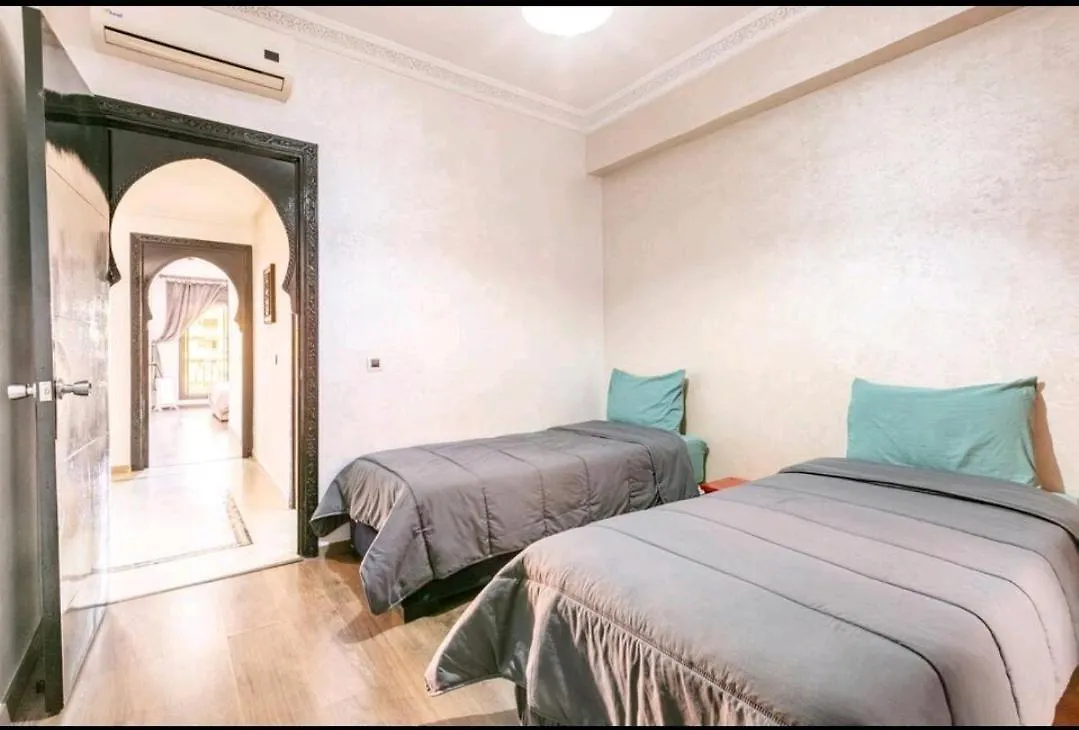 Superbe Appartement En Plein Centre A Gueliz 马拉喀什 0*,